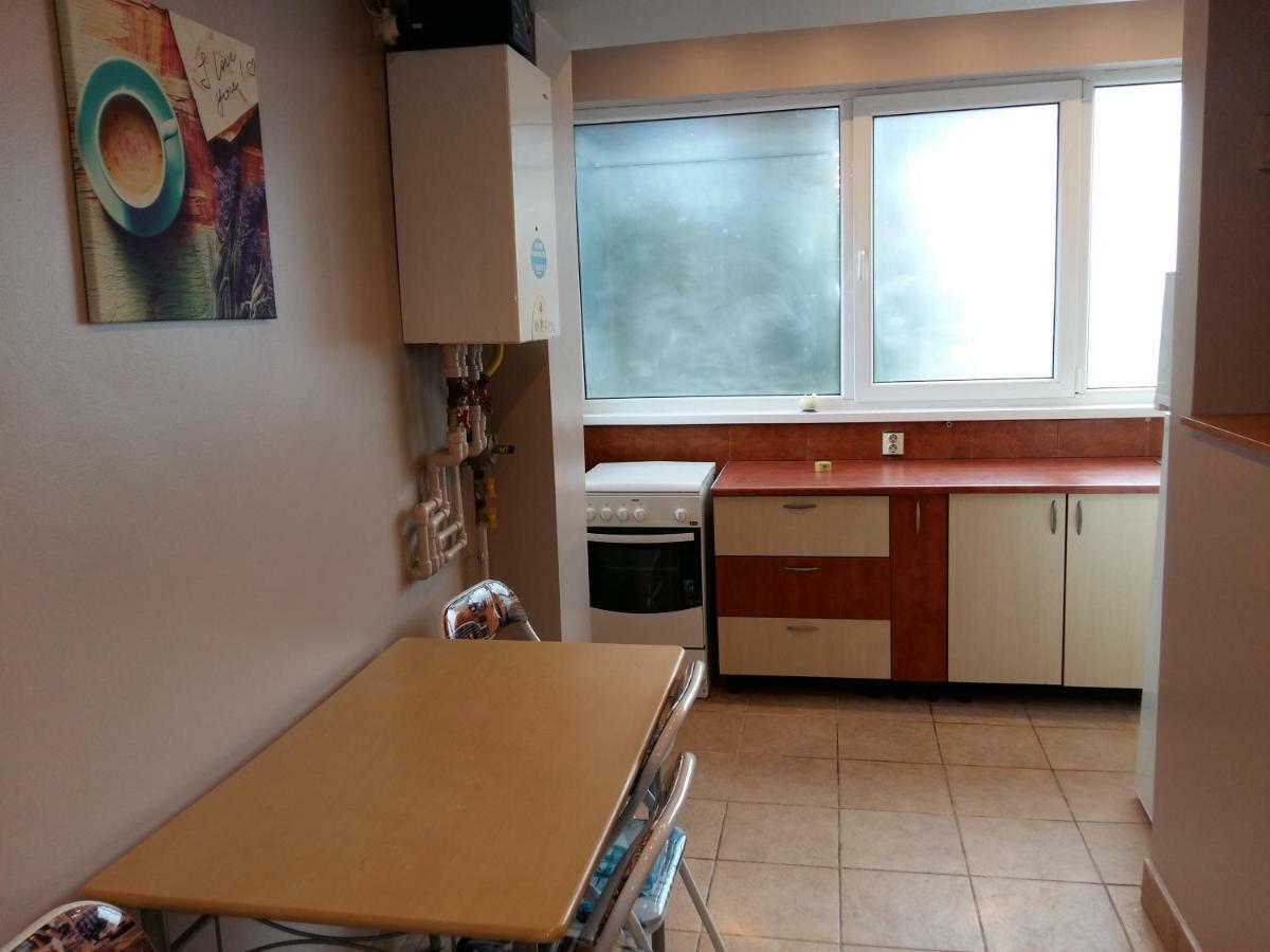 Apartament Laurentiu - Etaj.1 Букурещ Екстериор снимка